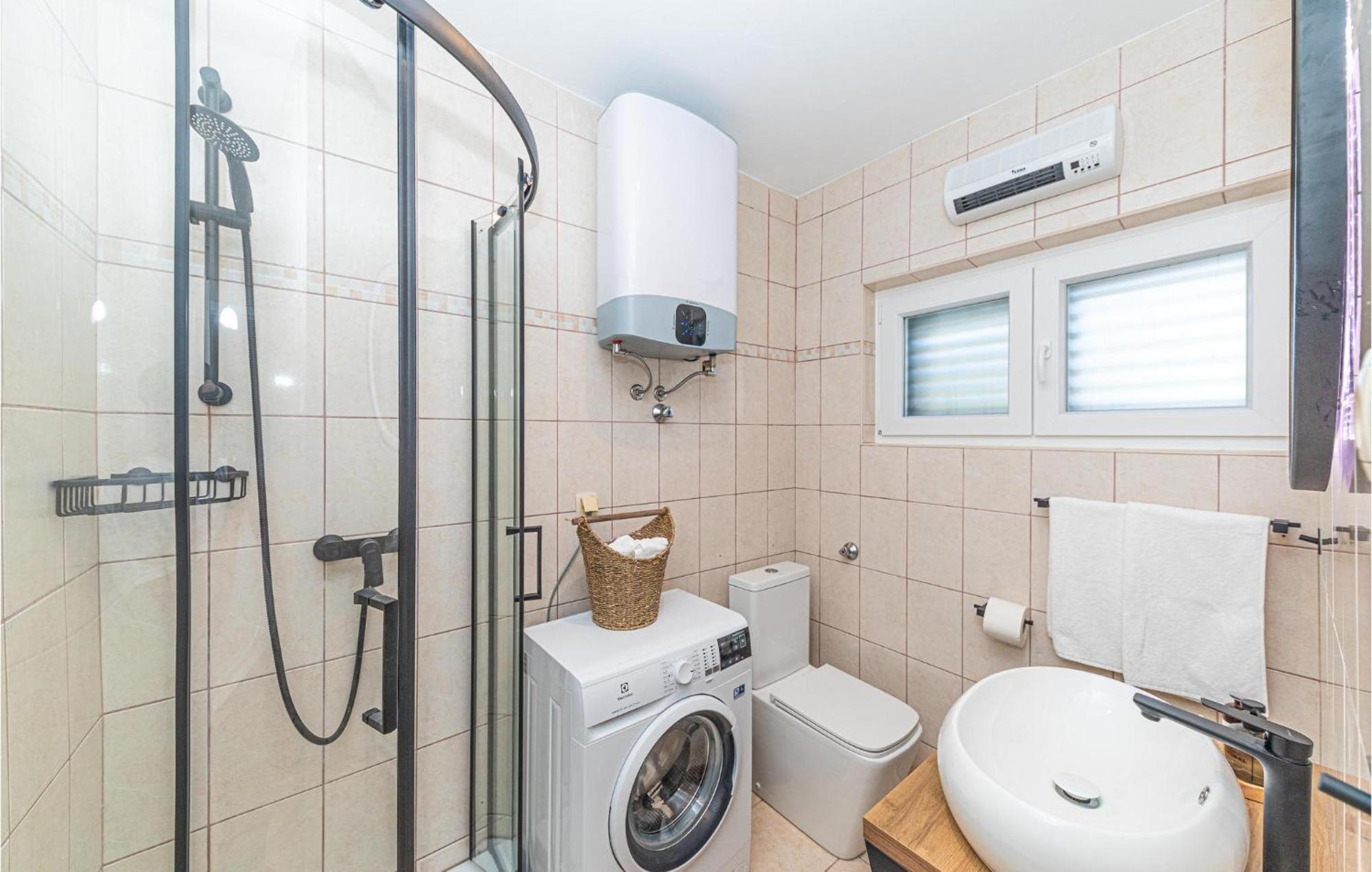 3 Bedroom Lovely Home In Jadrija Dış mekan fotoğraf